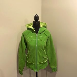 Lululemon Scuba Size 8 Kelly Green Hoodie